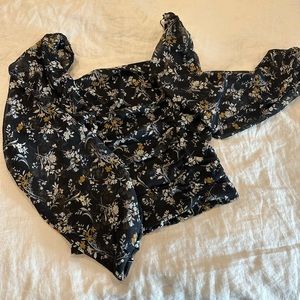 All in favor black floral XS long sleeve top